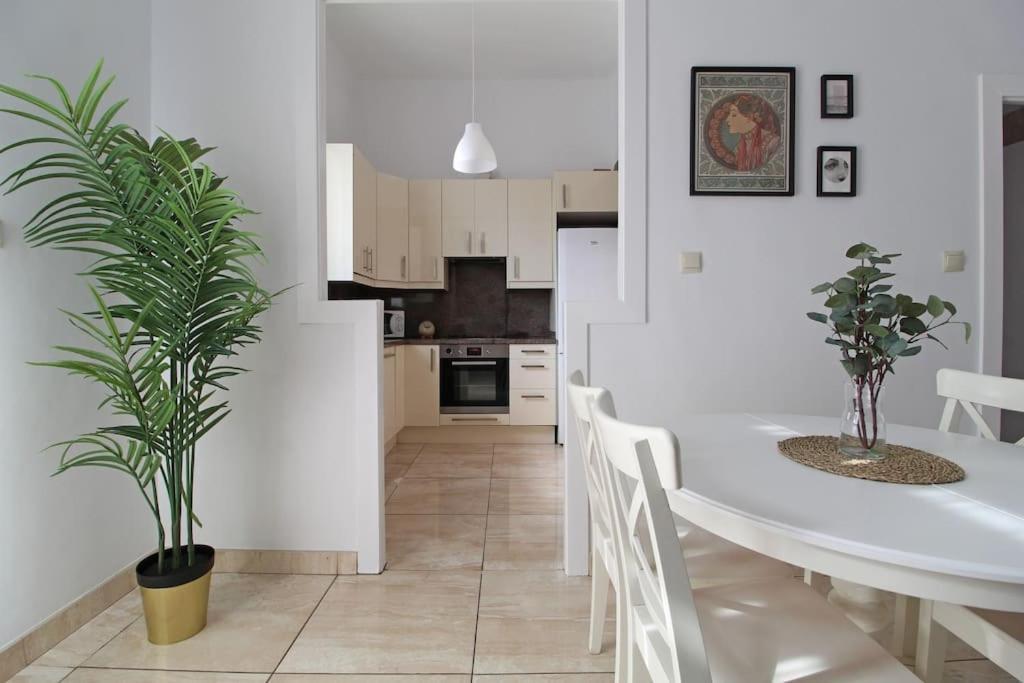 Apartamento Paseo De Gracia Gran Via De Les Corts Catalanes Barcelona Exterior foto